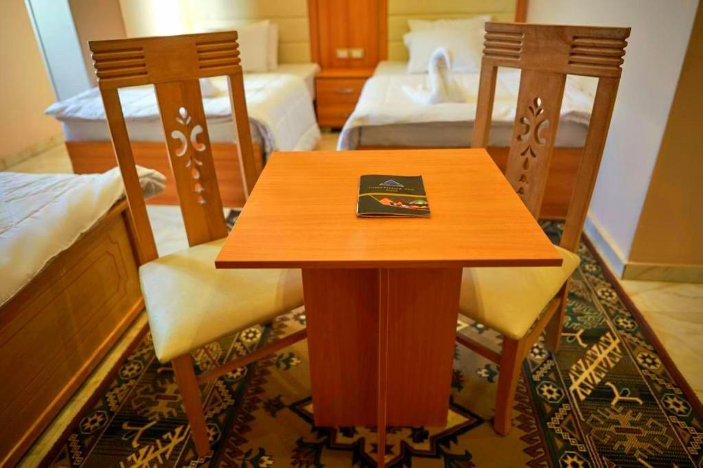 Grand Golden Pyramids View Hotel Kafrat al Jabal Exterior photo